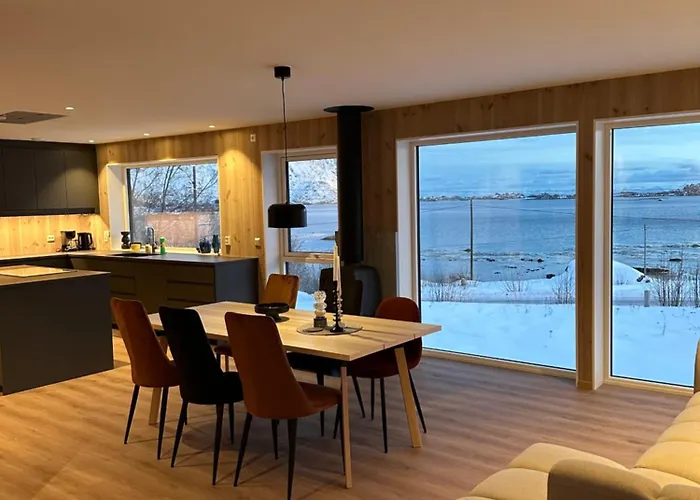 Lofoten Seaview Apartment