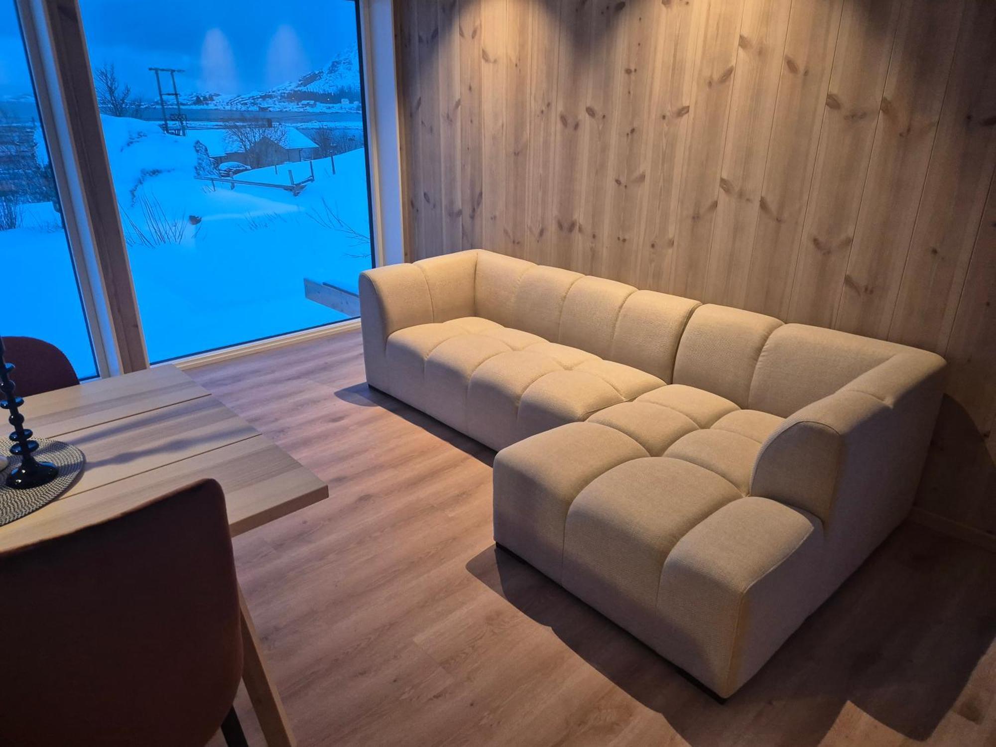Lofoten Seaview Apartment